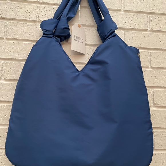 Anthropologie knotted large on the go bag - Picture 2 of 9